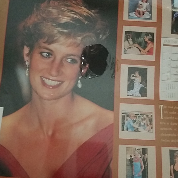 1998 Commemorative Calendar - Picture 8 of 8